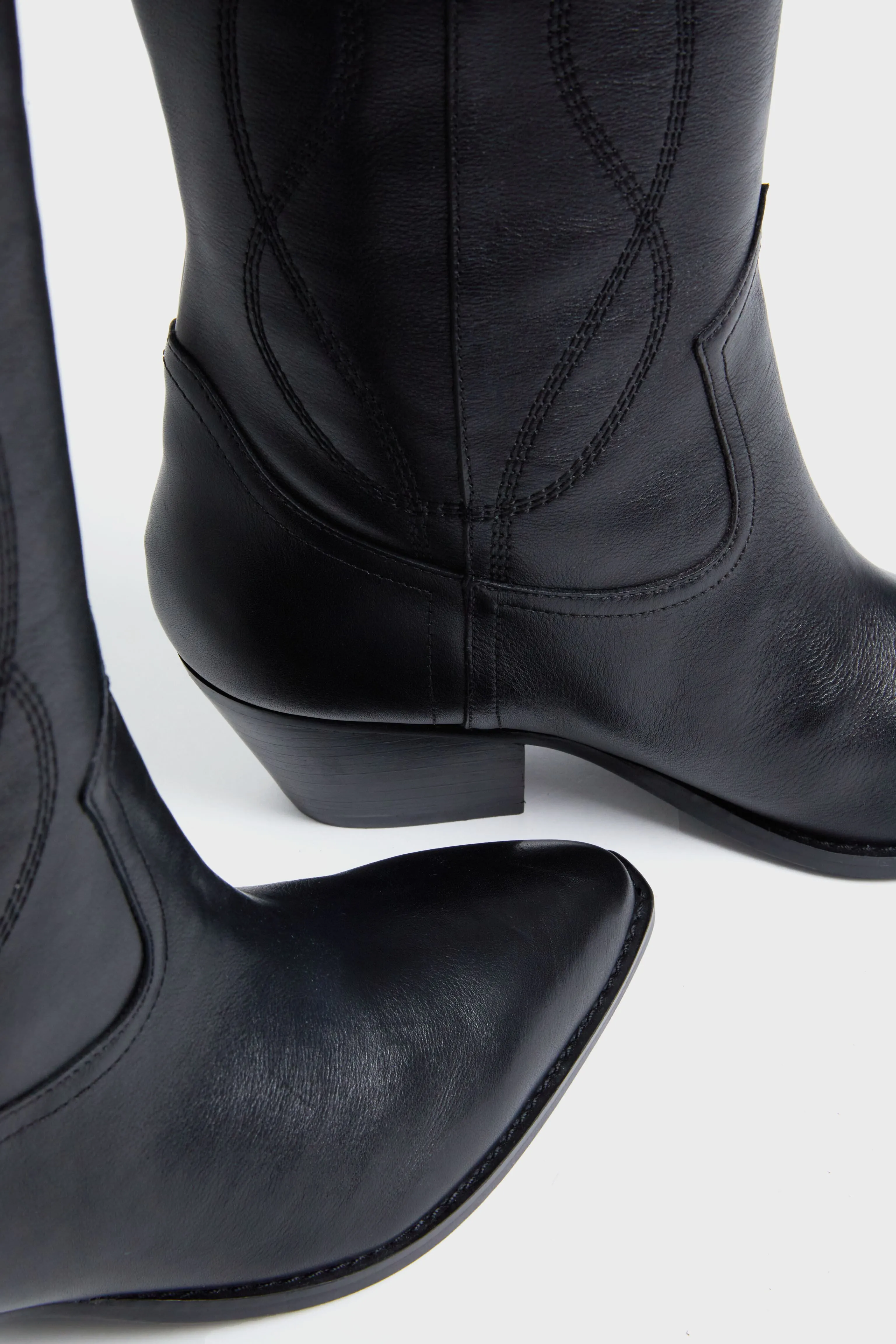 Black Edania Boots