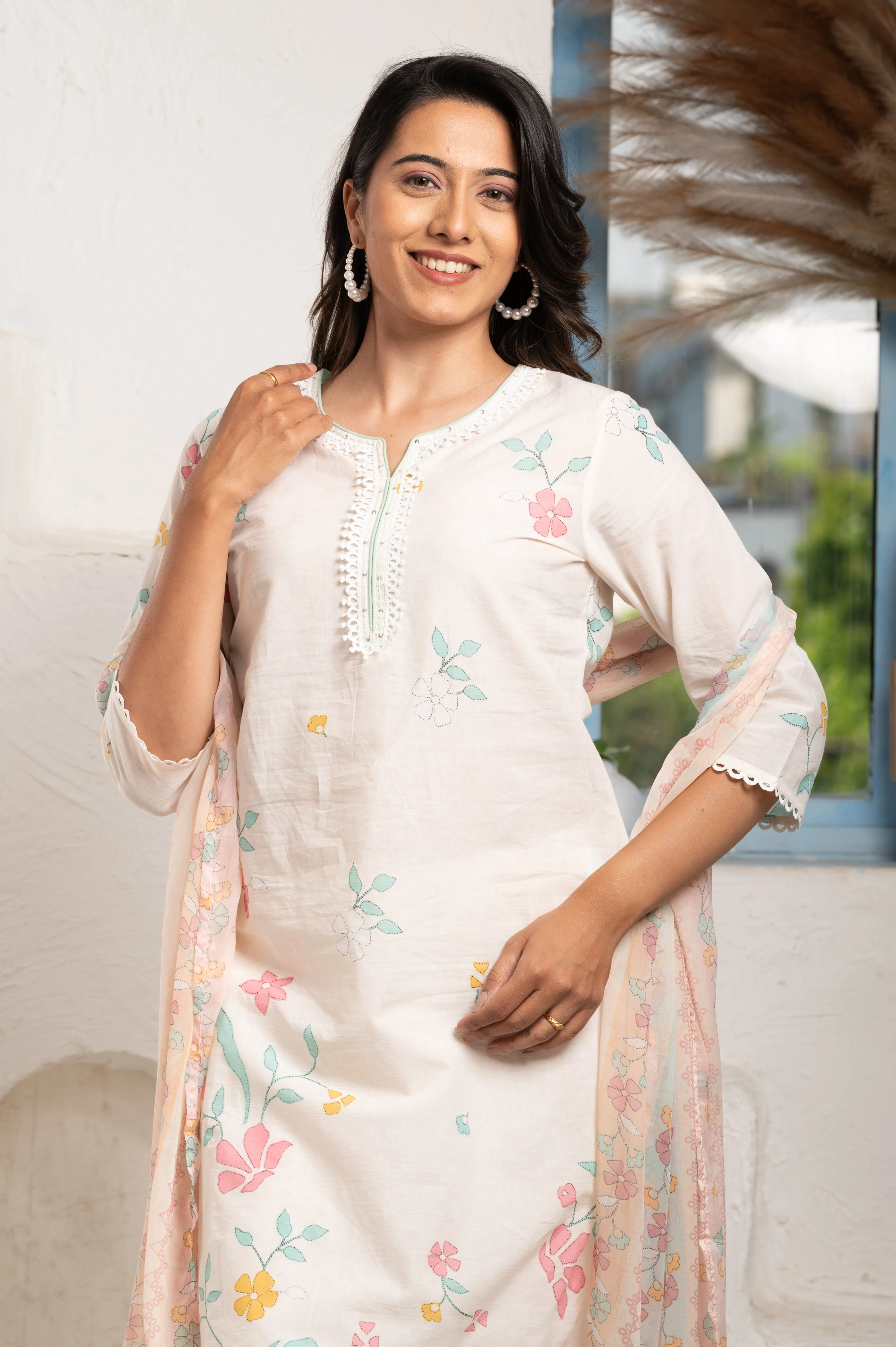 PRINTED IVORY COTTON SUIT SET WITH CHIFFON DUPATTA